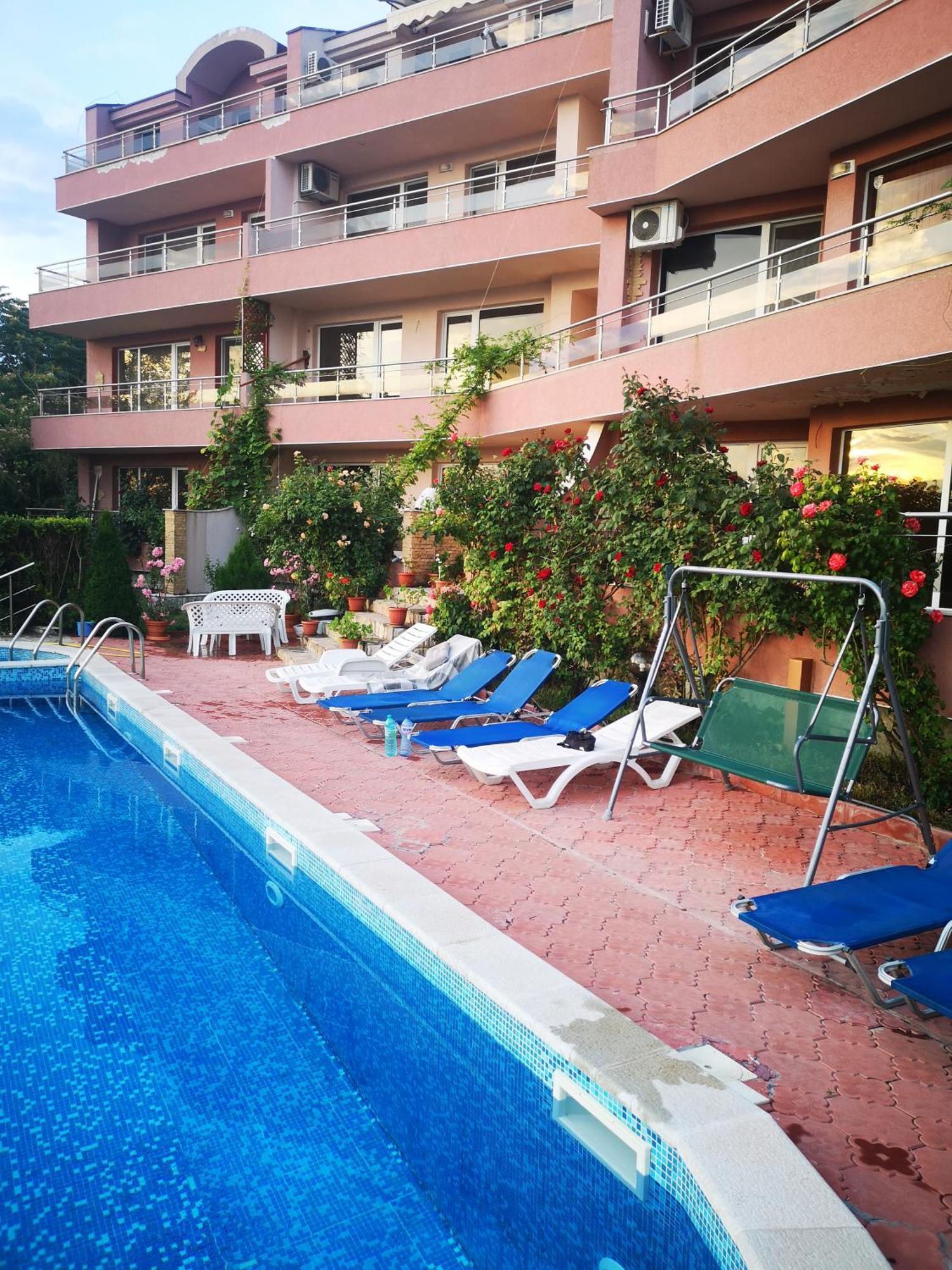 Seaview Apartment Complex Karia Kavarna Dış mekan fotoğraf